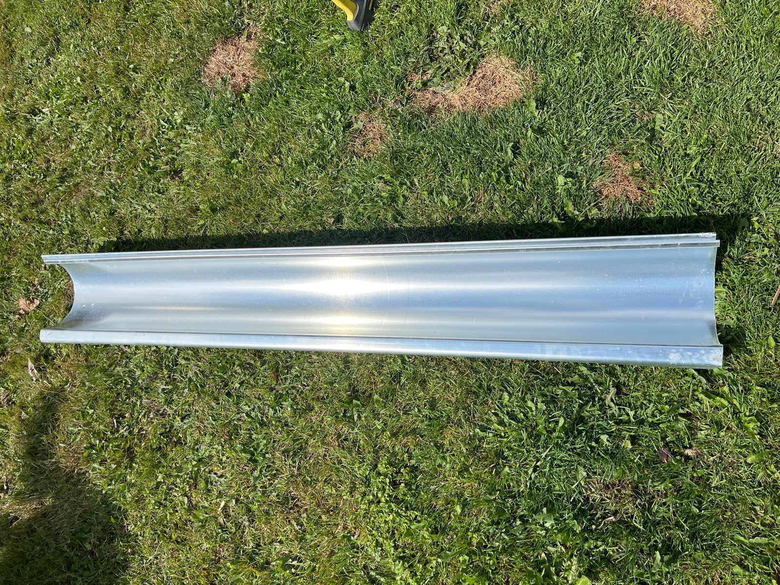 Zinken dakgoot, 2 x 1,50 meter ( mastgoot M33), Ophalen, 2 tot 4 meter, Nieuw, Zink