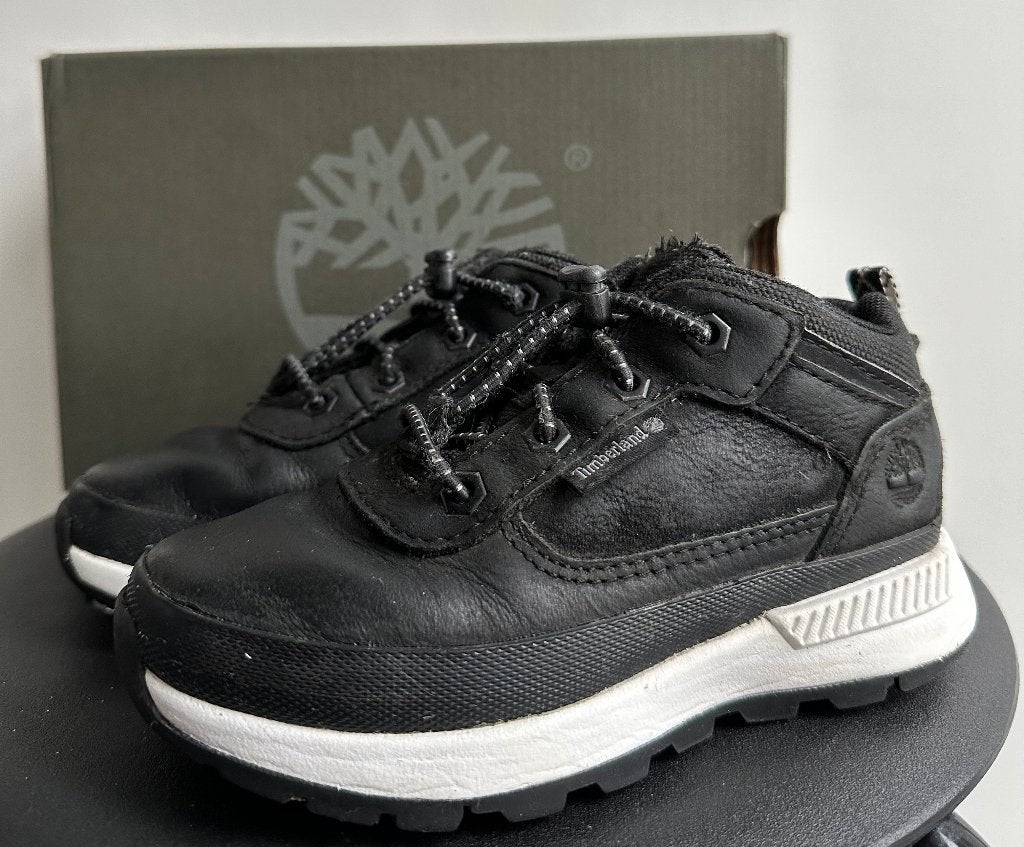 Zwarte TIMBERLAND schoenen maat 27!, Timberland, Verzenden, Schoenen, Zo goed als nieuw