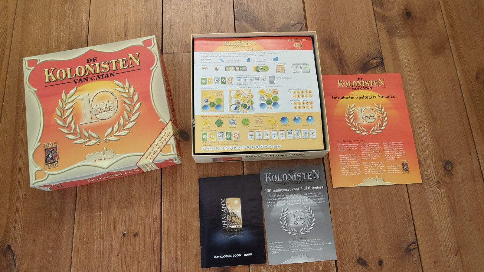 Kolonisten van Catan 10-jarige editie, Hobby en Vrije tijd, Ophalen of Verzenden, Zo goed als nieuw