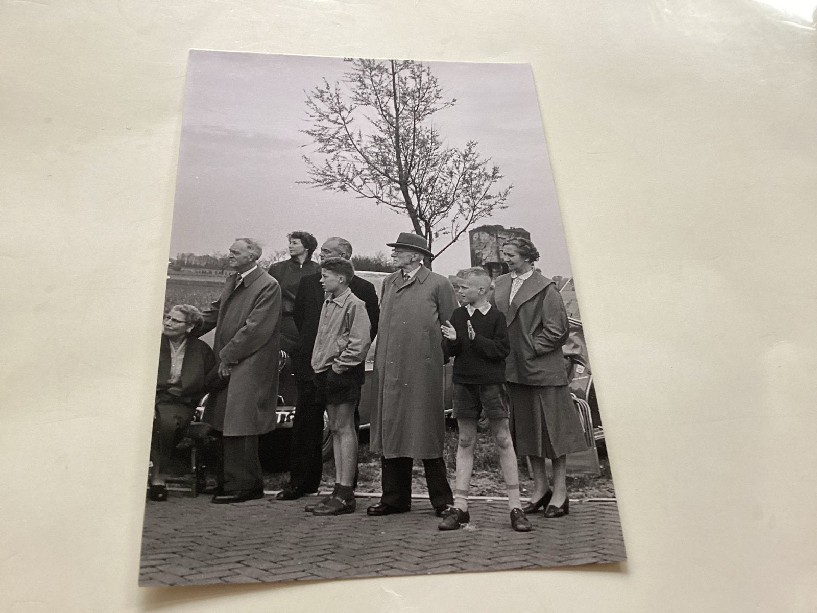 Delft familie Braggaar  afm is 13x9 cm, Verzamelen, 1960 tot 1980, Gebruikt, Foto, Ophalen of Verzenden