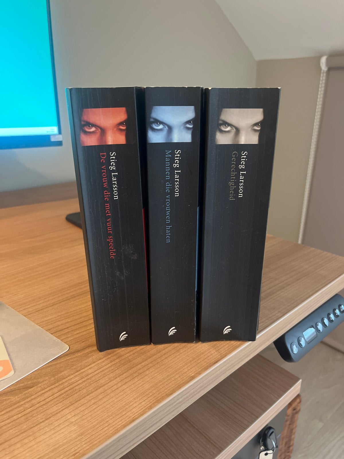 Stieg Larsson Millennium-trilogie (3 boeken), Boeken, Ophalen of Verzenden, Zo goed als nieuw