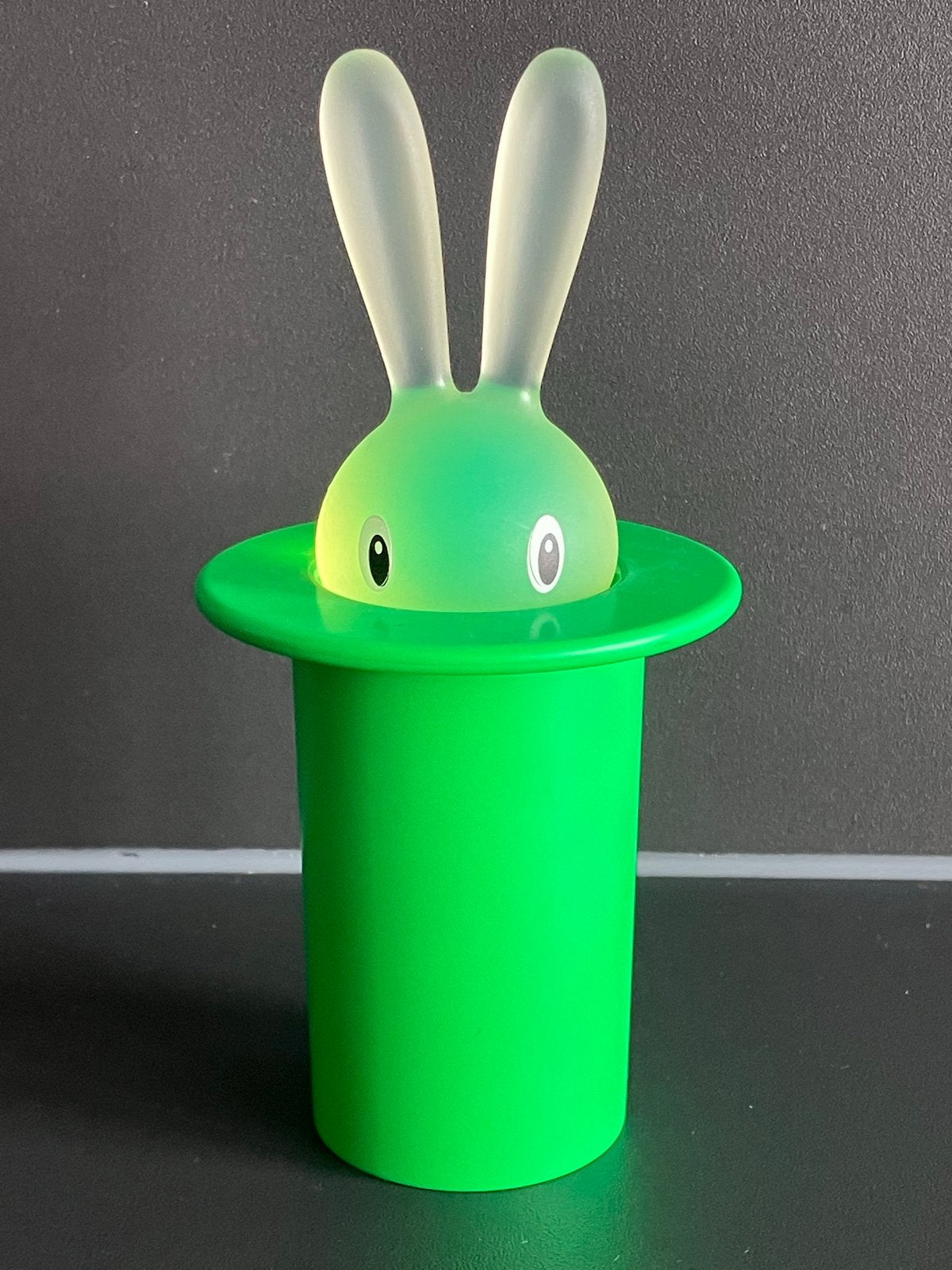 Alessi Magic Bunny tandenstokerhouder groen, Groen, Gebruikt, Kunststof, Ophalen of Verzenden