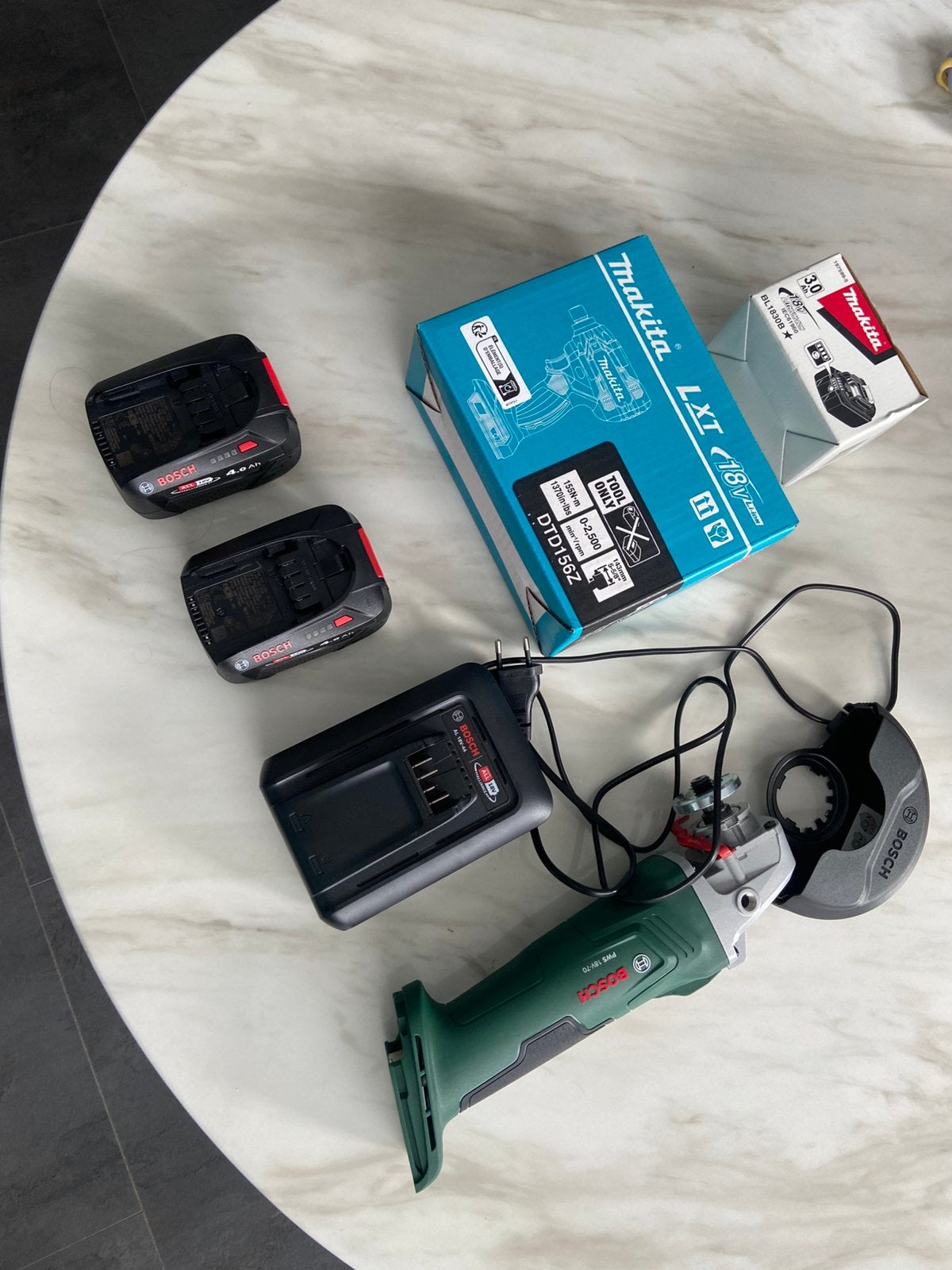 Bosch haakse slijper en Makita slagschroevendraaier nieuw, Ophalen, Gebruikt, Minder dan 400 watt, Overige typen