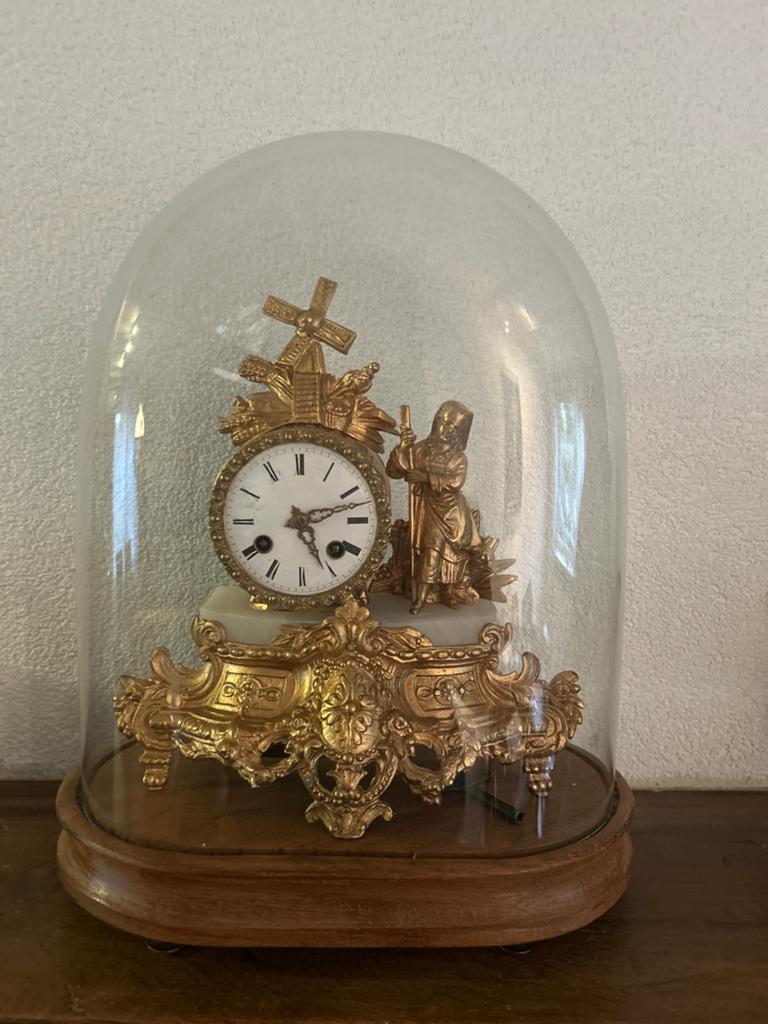 Antieke Franse klok met glazen stolp, Antiek en Kunst, Antiek | Klokken, Ophalen of Verzenden