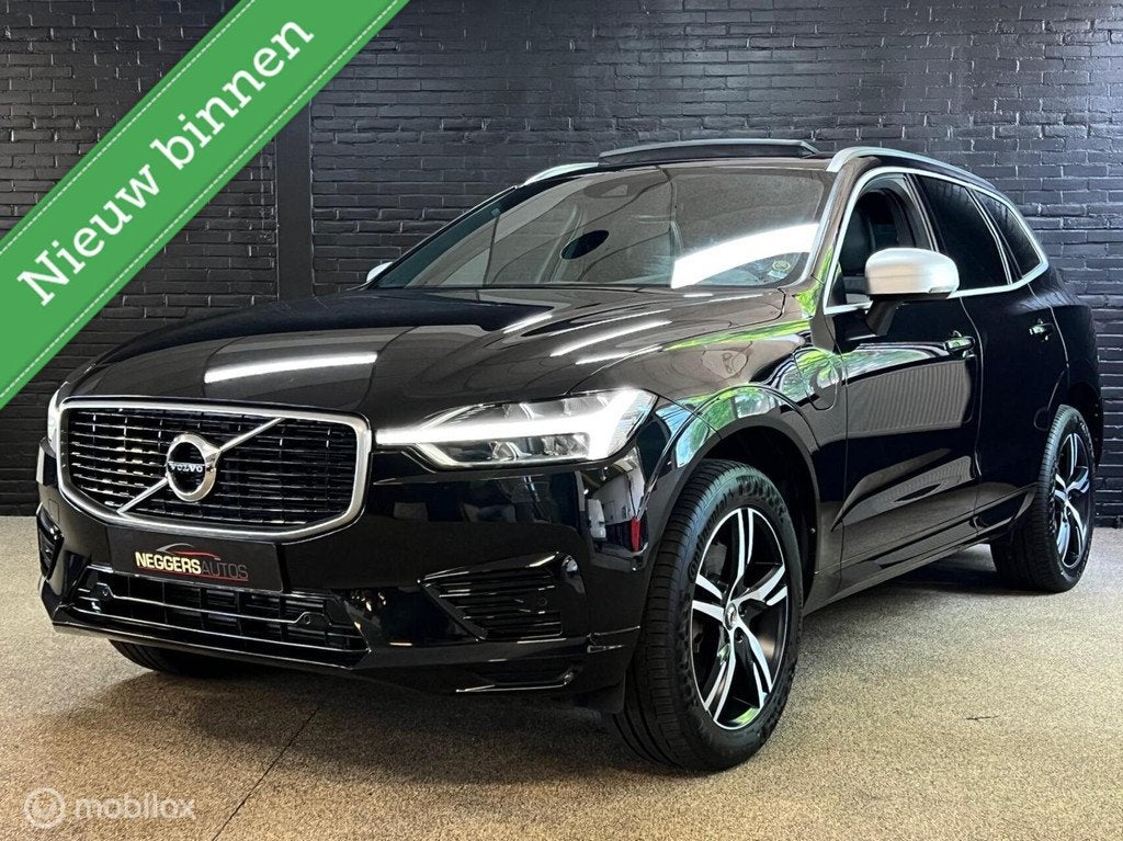 Volvo XC60 2.0 T8 Twin Engine AWD R-Design PANO TREKHAAK BTW, Auto's, Volvo, Automaat, Gebruikt, 4 cilinders, Plug-in hybride