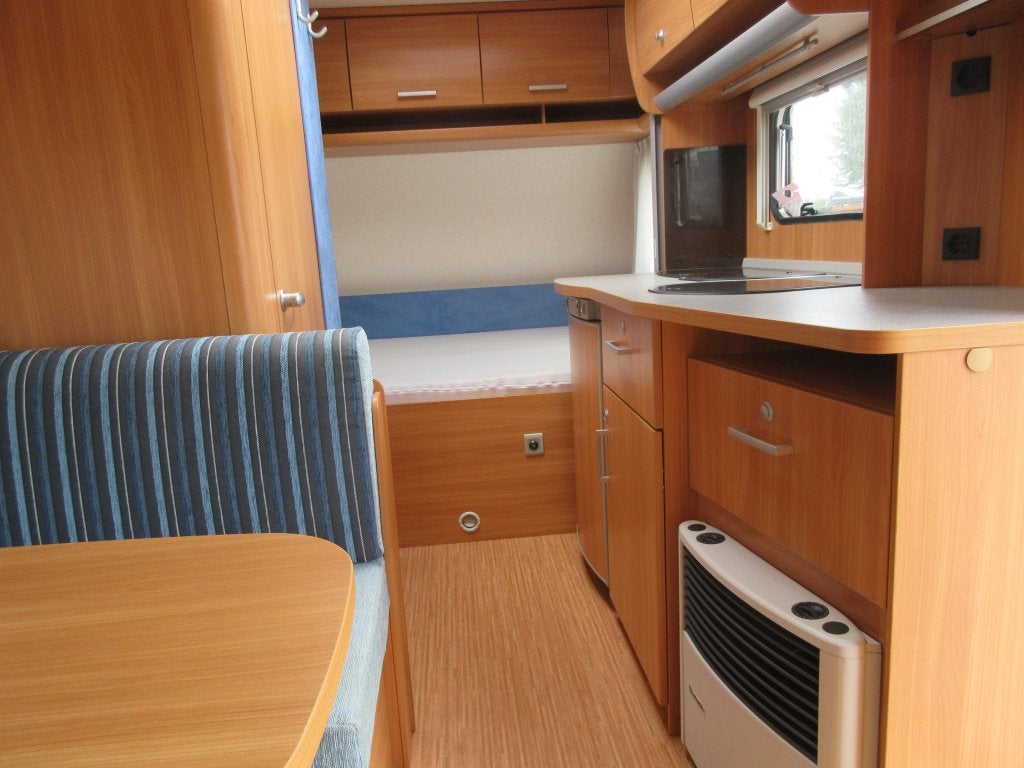 Knaus Sport 420 QD MET UNICO BOLOGNA, Knaus, Schokbreker, Overige, Dwarsbed