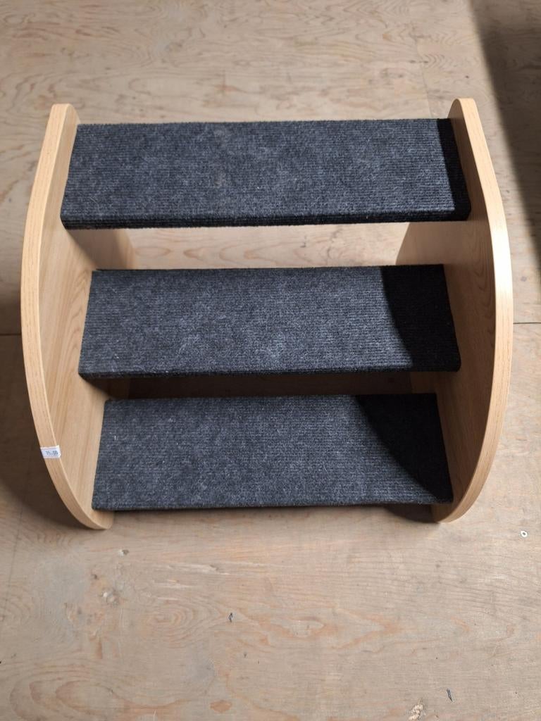 Hondentrapje 42x39x30 cm maxxpet grijs, Dieren en Toebehoren, Honden-accessoires, Ophalen of Verzenden, Nieuw