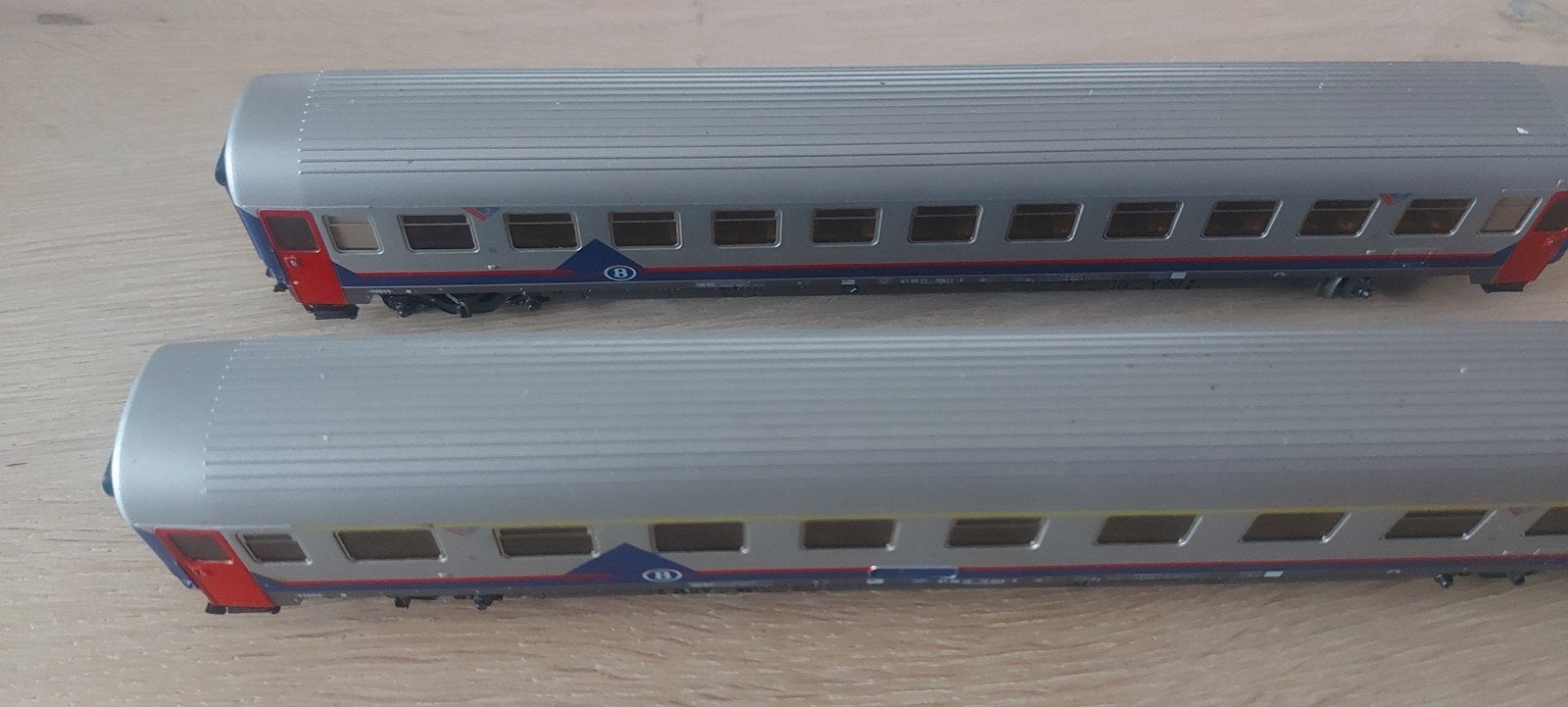 Märklin SNCB EUROFIMA personenrijtuigen artnr 4351+4352, Hobby en Vrije tijd, Wisselstroom, Wagon, Ophalen of Verzenden, Zo goed als nieuw
