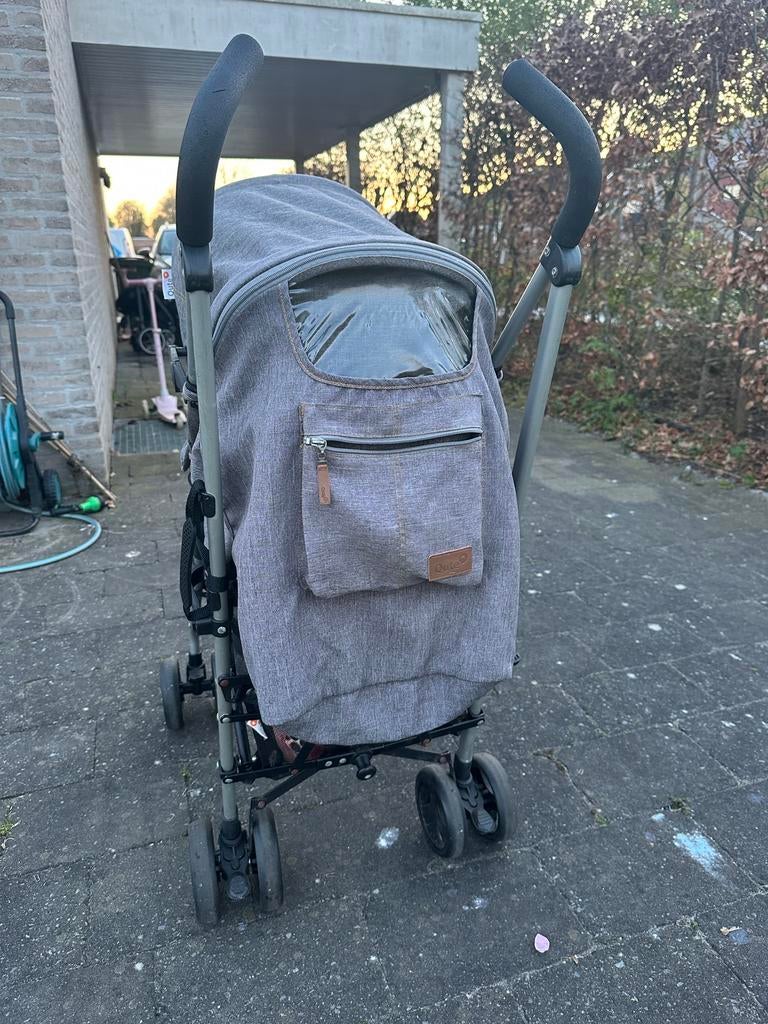 Qute buggy gratis, Ophalen, Gebruikt, Zonnekap