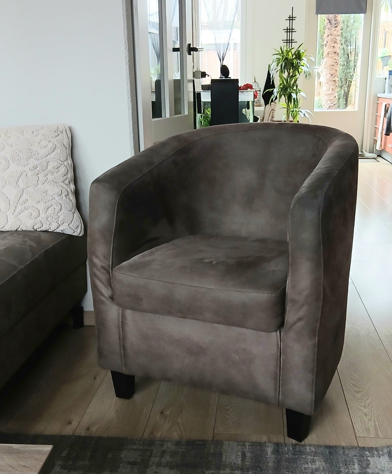 Taupe fauteuil van ZitMaxx  i.z.g.st., Huis en Inrichting, Banken | Voetenbanken en Poefen, Ophalen, Gebruikt, 50 tot 75 cm, 50 tot 75 cm