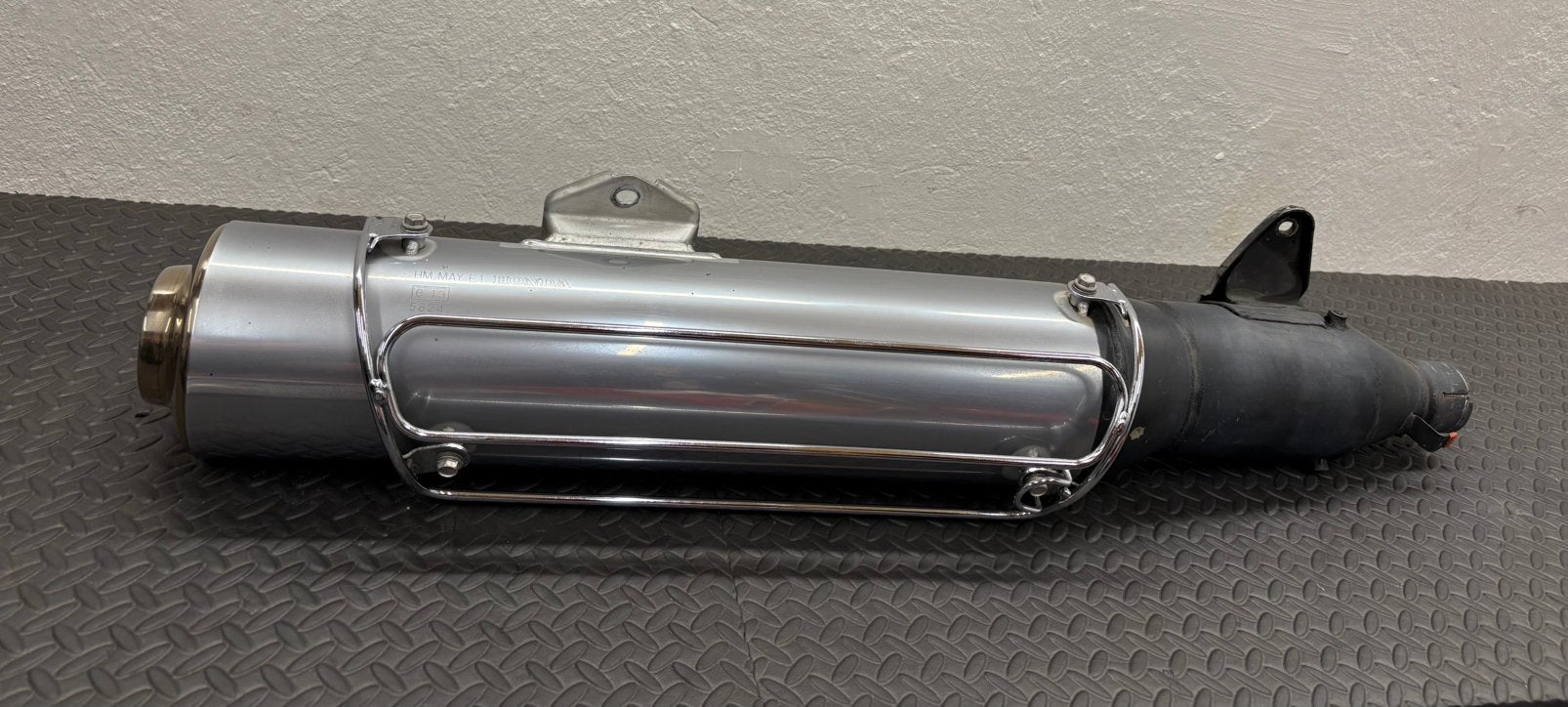 Originele uitlaat demper Honda Africa Twin 750 RD07/A, Ophalen of Verzenden, Gebruikt
