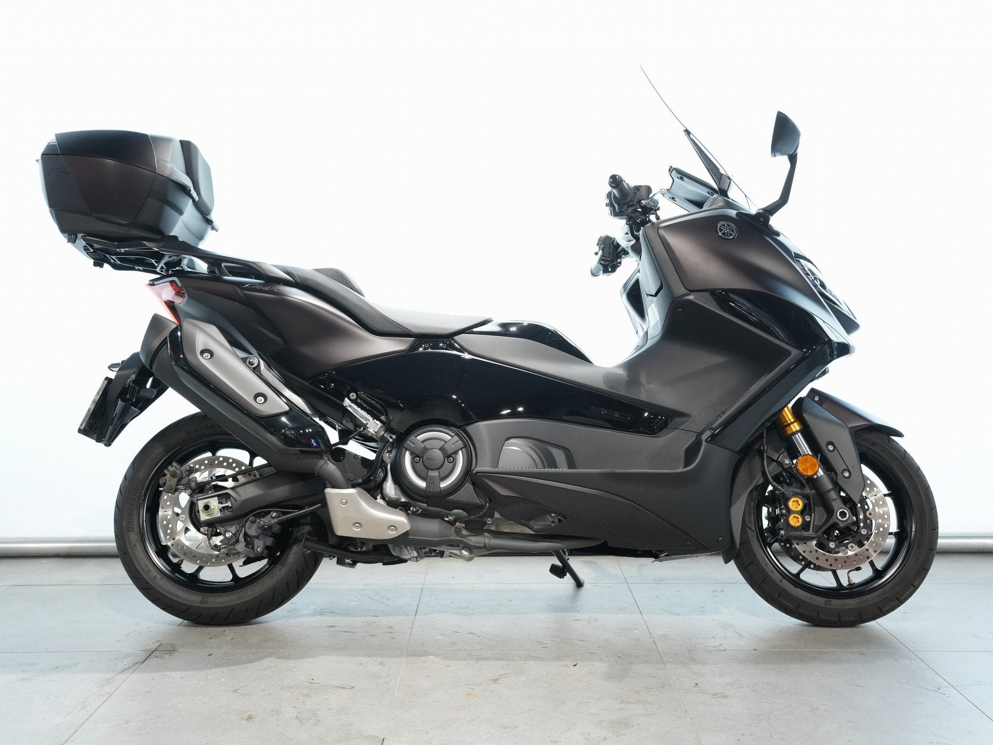 Yamaha T-MAX 560 TECH MAX (bj 2024), Motoren, Scooter, Klantenservice@yamaha-motor.nl, Koolhovenlaan 101
1119 NC  Schiphol-Rijk, NL