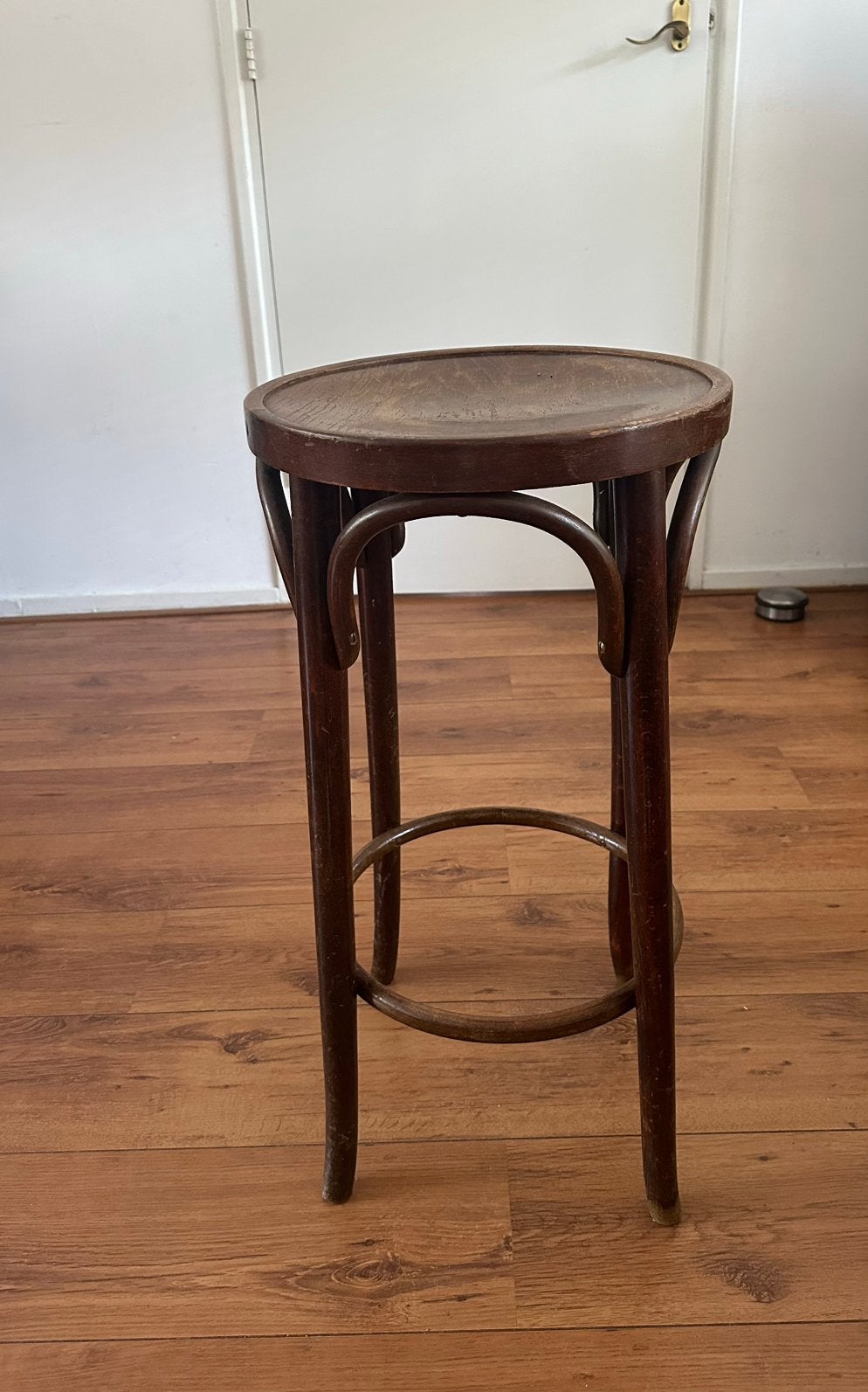 Barkruk (Tonet )  H 70cm / D 37 cm, donkerbruin, Ophalen, Gebruikt, 60 tot 90 cm, 1 kruk