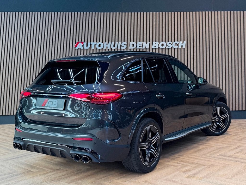 Mercedes-Benz GLC-klasse 400e 4MATIC AMG Line 381PK - Pano, Auto's, Mercedes-Benz, Automaat, Gebruikt, Vierwielaandrijving, Adaptive Cruise Control