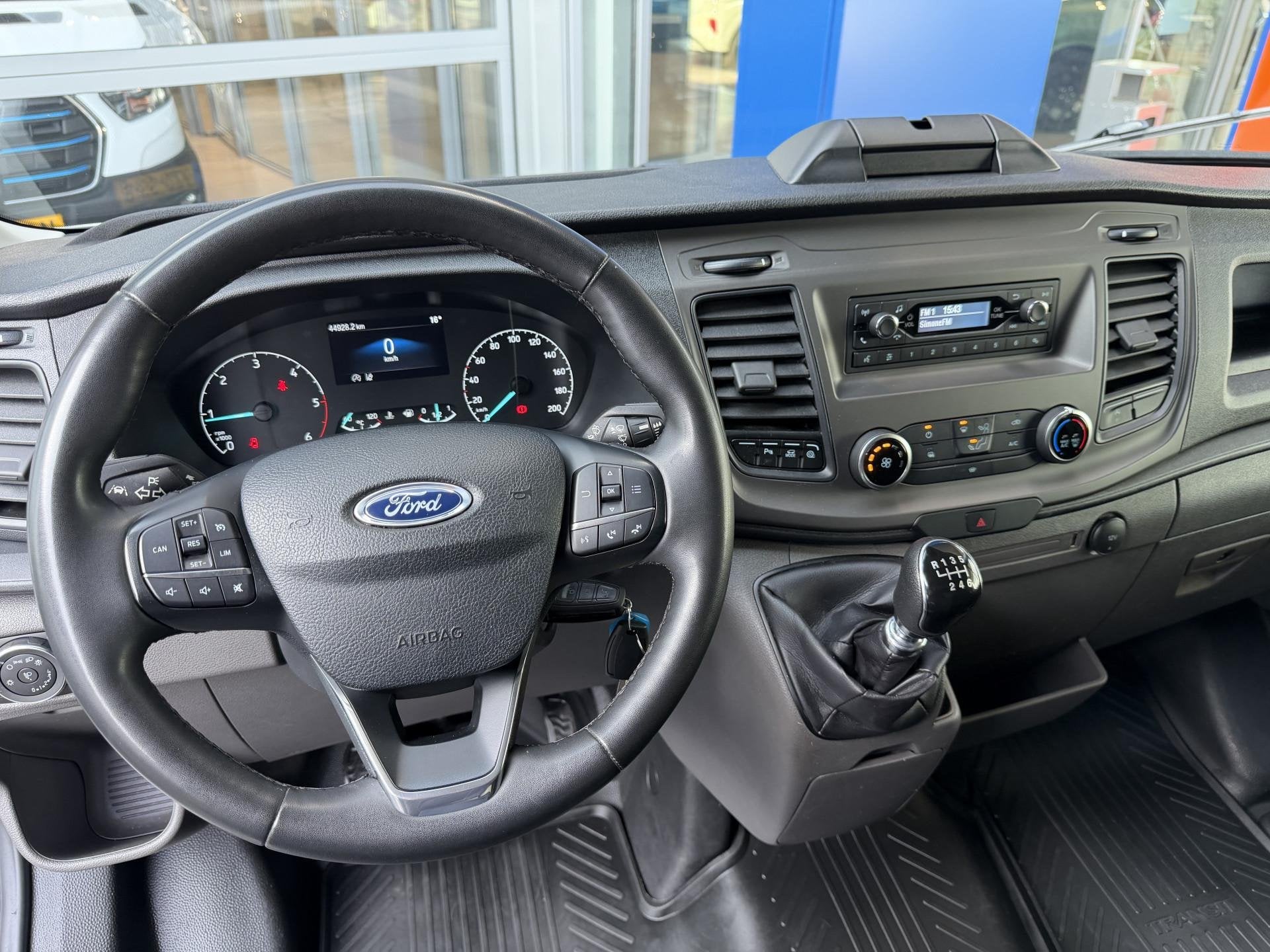 Ford Transit 350 2.0 TDCI L4H3 Trend RWD | Cruise Control |, Voorwielaandrijving, Stof, 4 cilinders, Wit