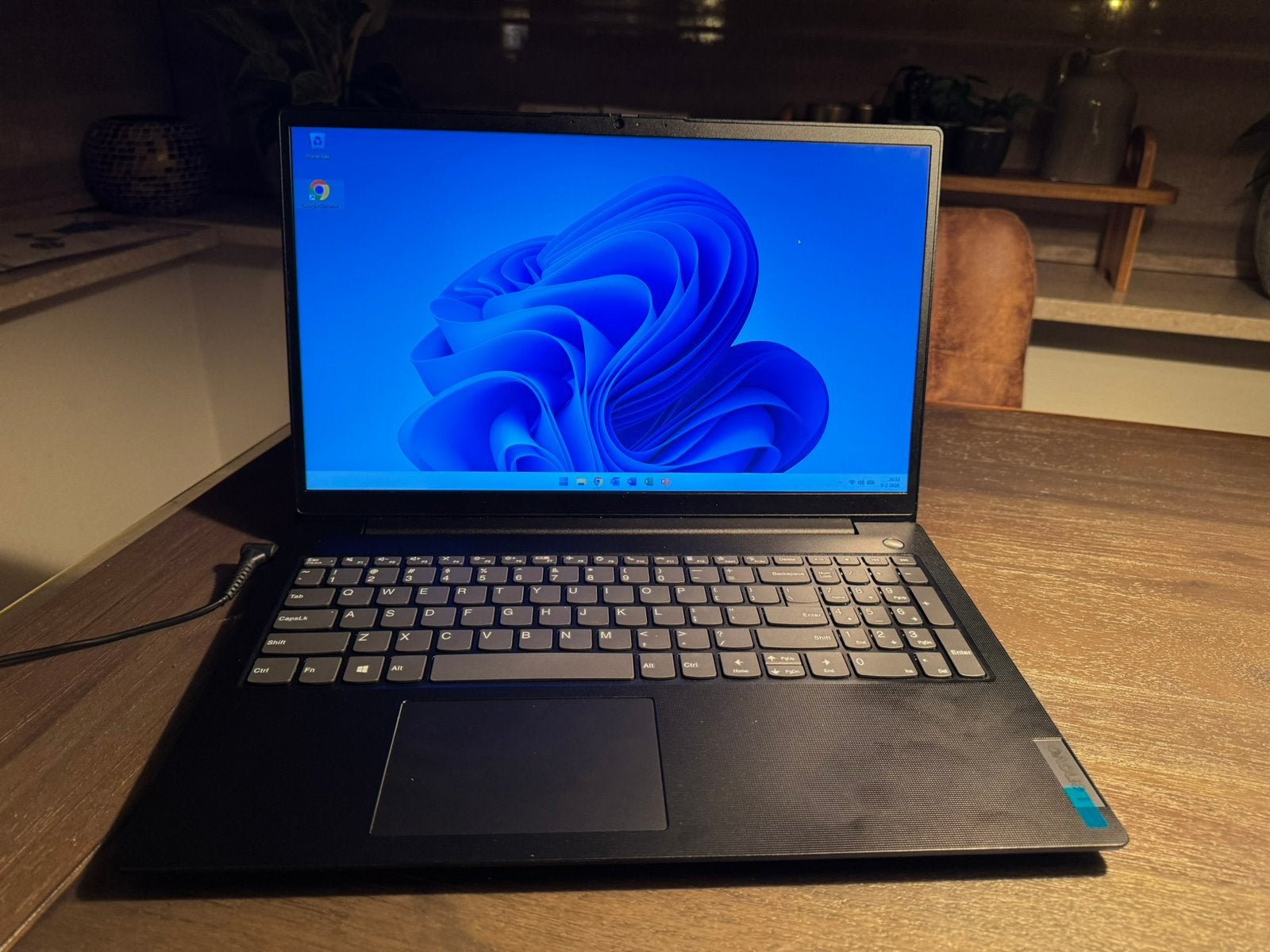 Lenovo V15 Gen 2, Computers en Software, Ophalen, 2 tot 3 Ghz, 15 inch, Zo goed als nieuw