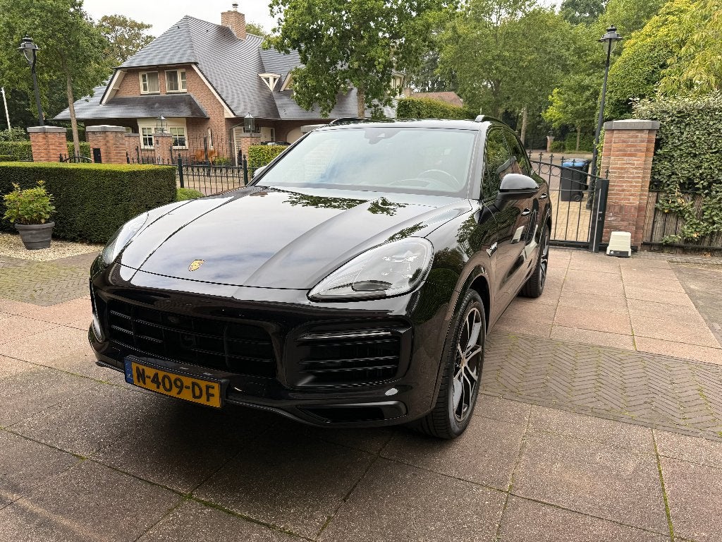 Porsche Cayenne 3.0 V6 462pk E-hybrid 2021 Zwart, Auto's, Automaat, 2270 kg, Zwart, 462 pk