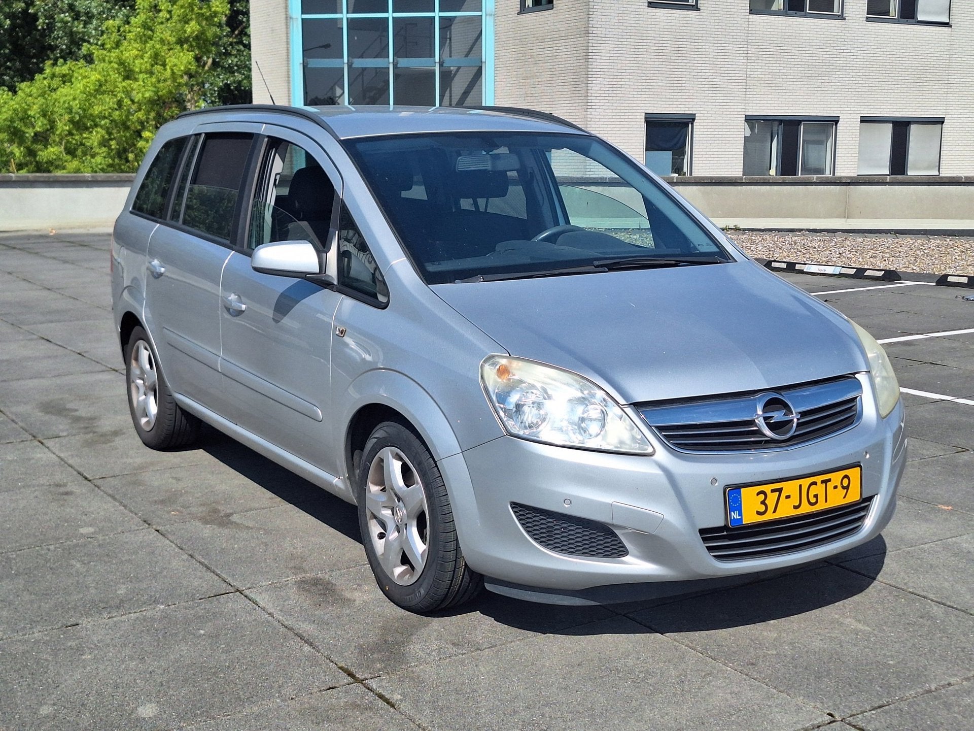Opel Zafira €3495,-1.8 Business Automaat 7P Aircondition, Gebruikt, 4 cilinders, Zafira, Grijs