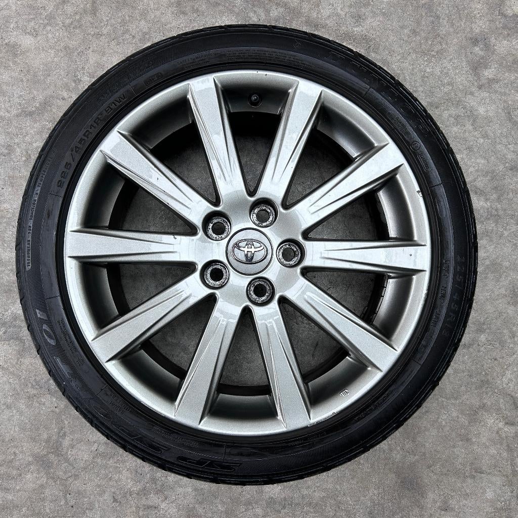 18 inch originele velgen + zomerbanden Toyota Avensis, Auto-onderdelen, Gebruikt, Velg(en), Ophalen of Verzenden, Personenwagen