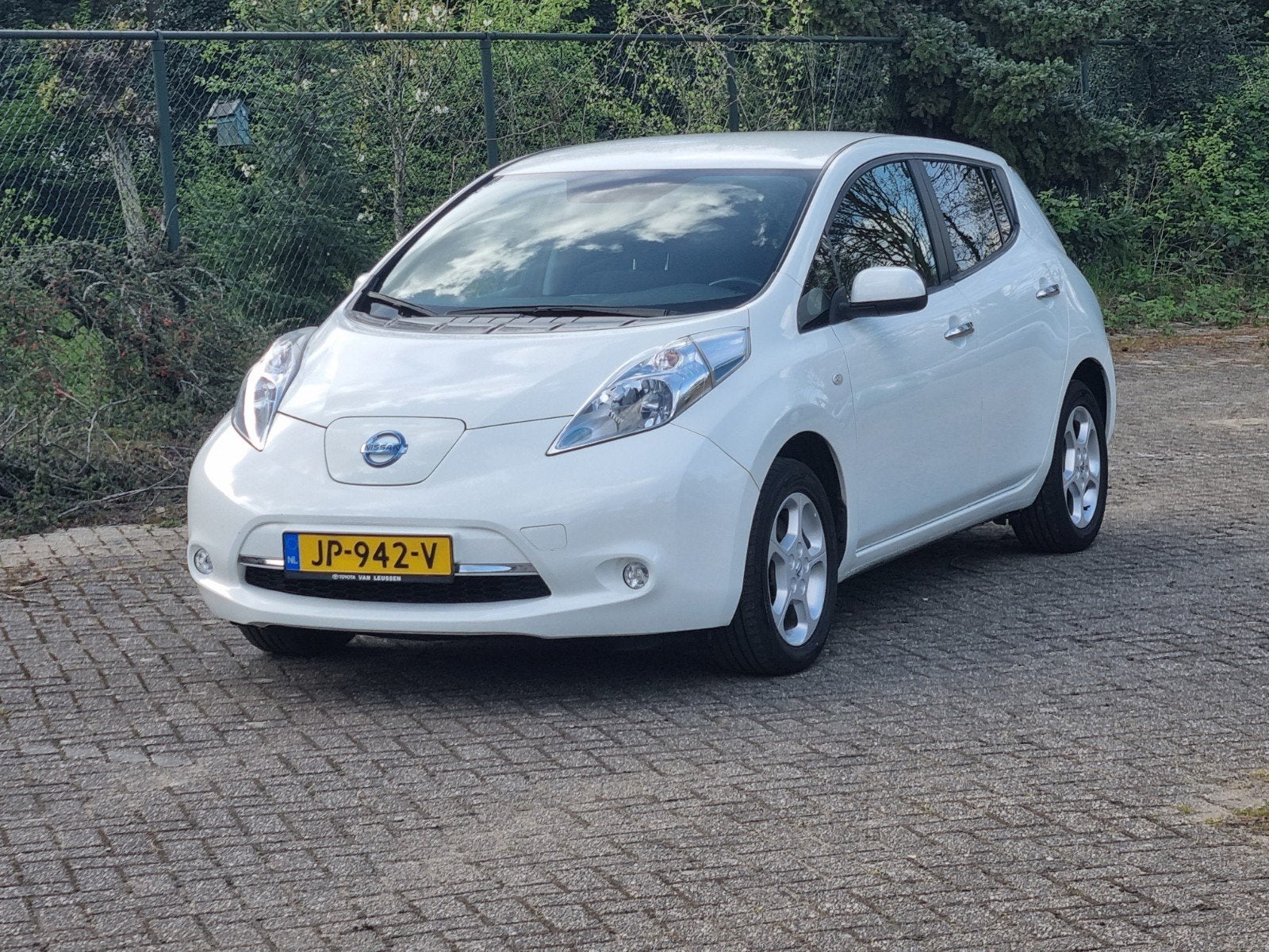 Nissan Leaf Electric 30kW 2016 Wit Weinig Kmstand 63.000