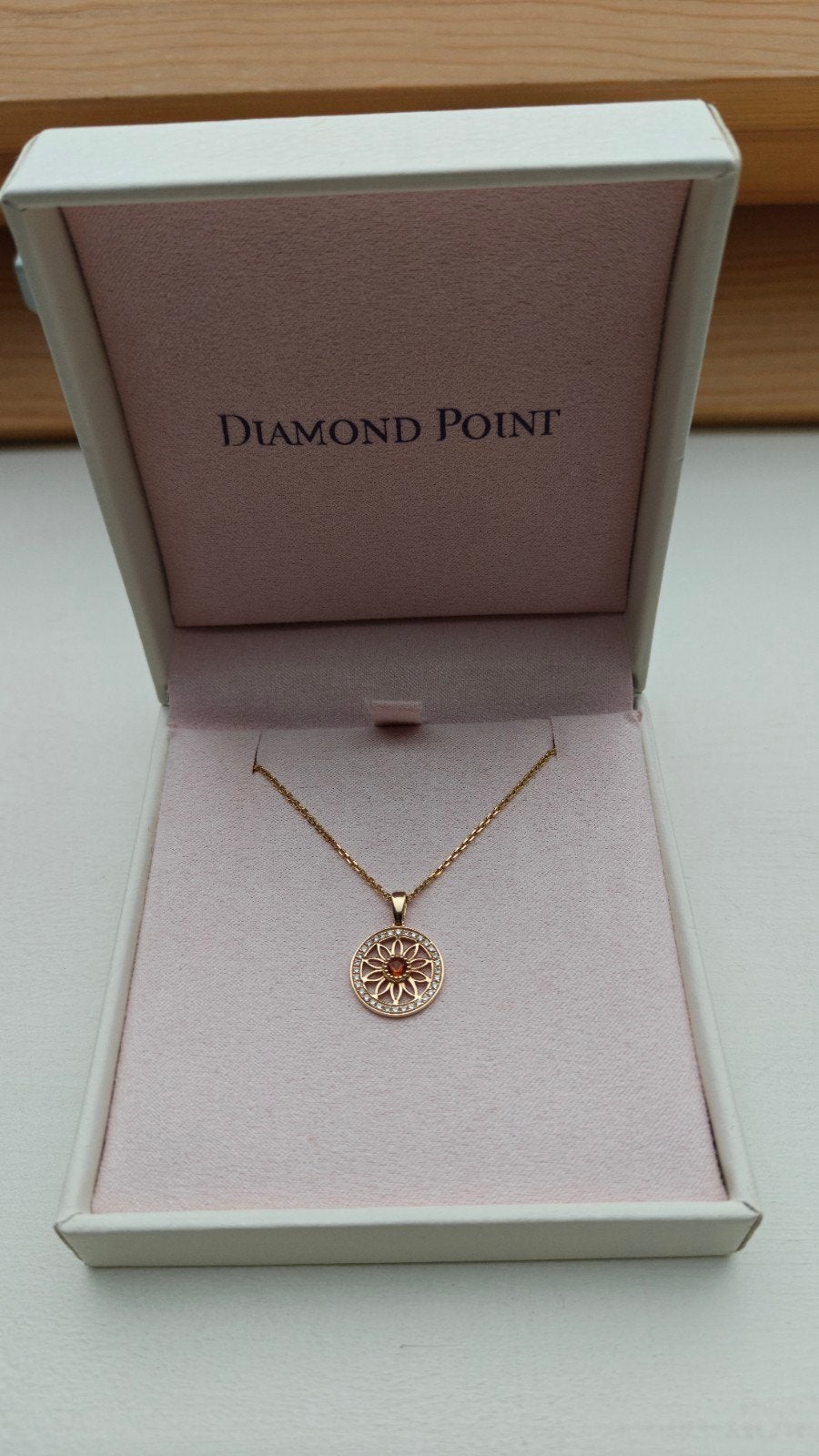 Diamond Point gouden hanger - diamant - citrien (Birthstone), Ophalen of Verzenden, Zo goed als nieuw, Goud, Goud