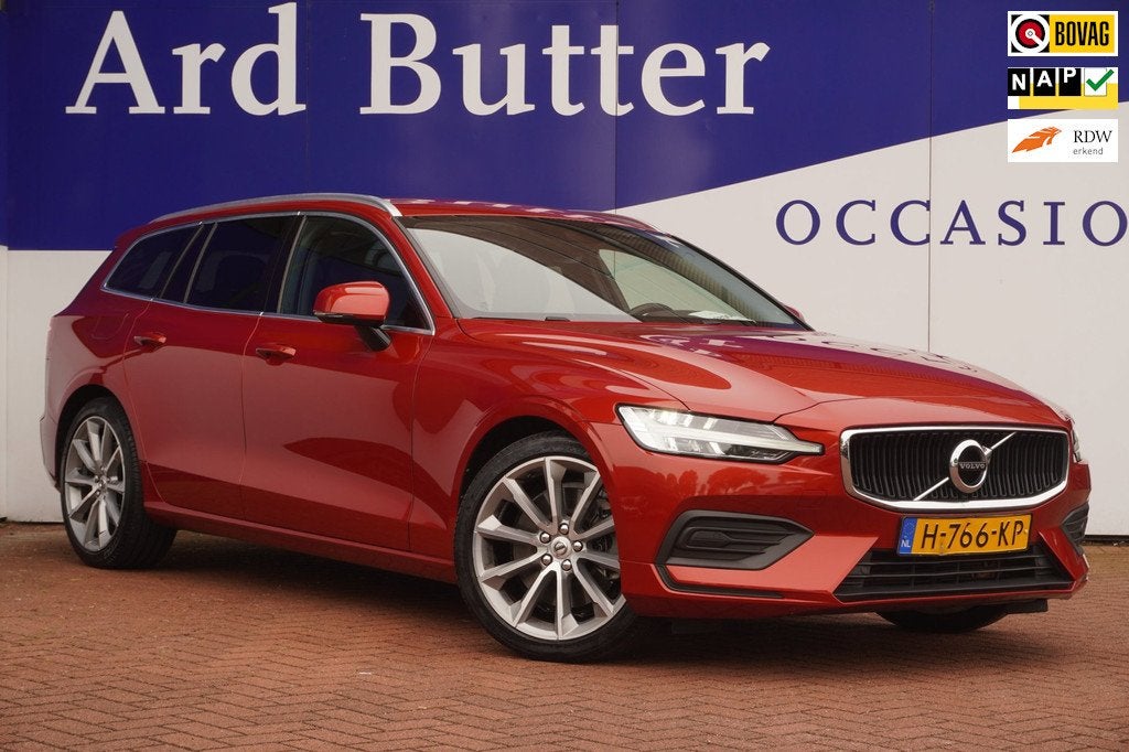 Volvo V60 2.0 T5 Momentum Pro 250PK+Half-Leder+19"Lmv+Adapti, Auto's, Volvo, Bedrijf, Te koop, V60, ABS, Airbags, Airconditioning