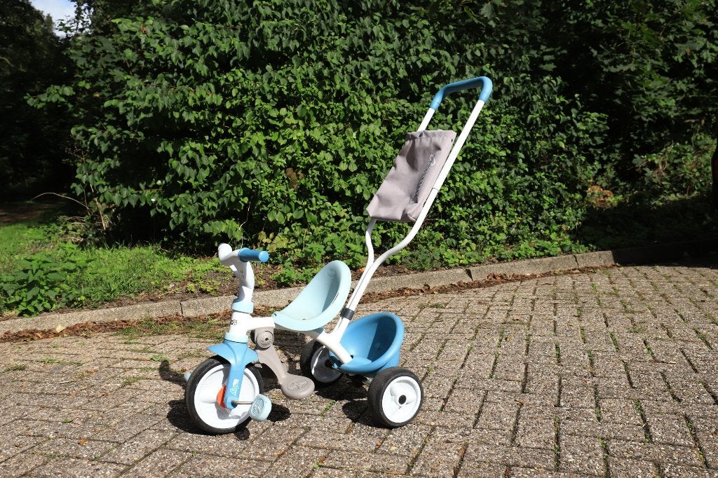 Driewieler SMOBY blauw en wit met duwstang, Ophalen, Gebruikt, Trapvoertuig