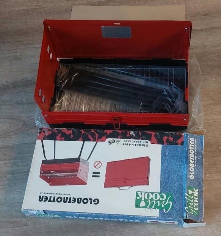 Opvouwbare houtskoolgrill Opvouwbare houtskoolgrill, Ophalen, Nieuw, HBM Machines