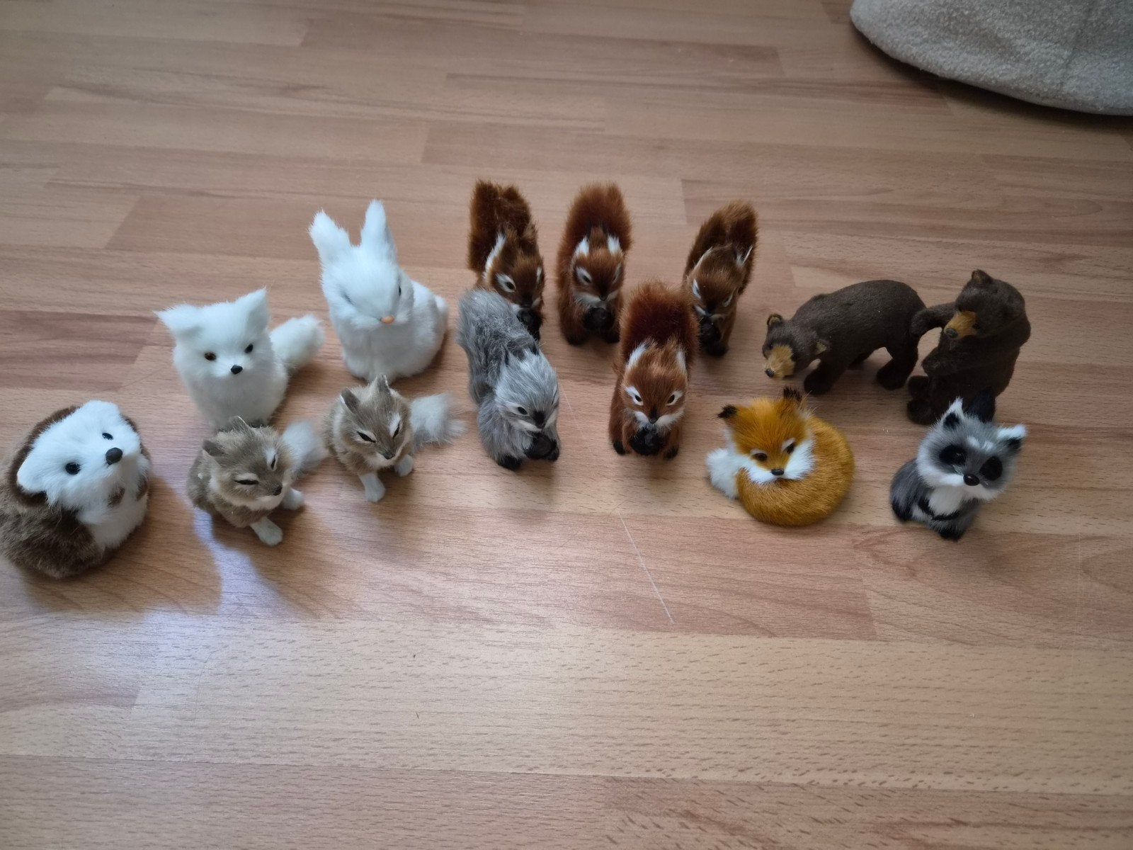kerst herfst decoratie pluizige dieren egel eekhoorn vos etc, Ophalen of Verzenden, Zo goed als nieuw
