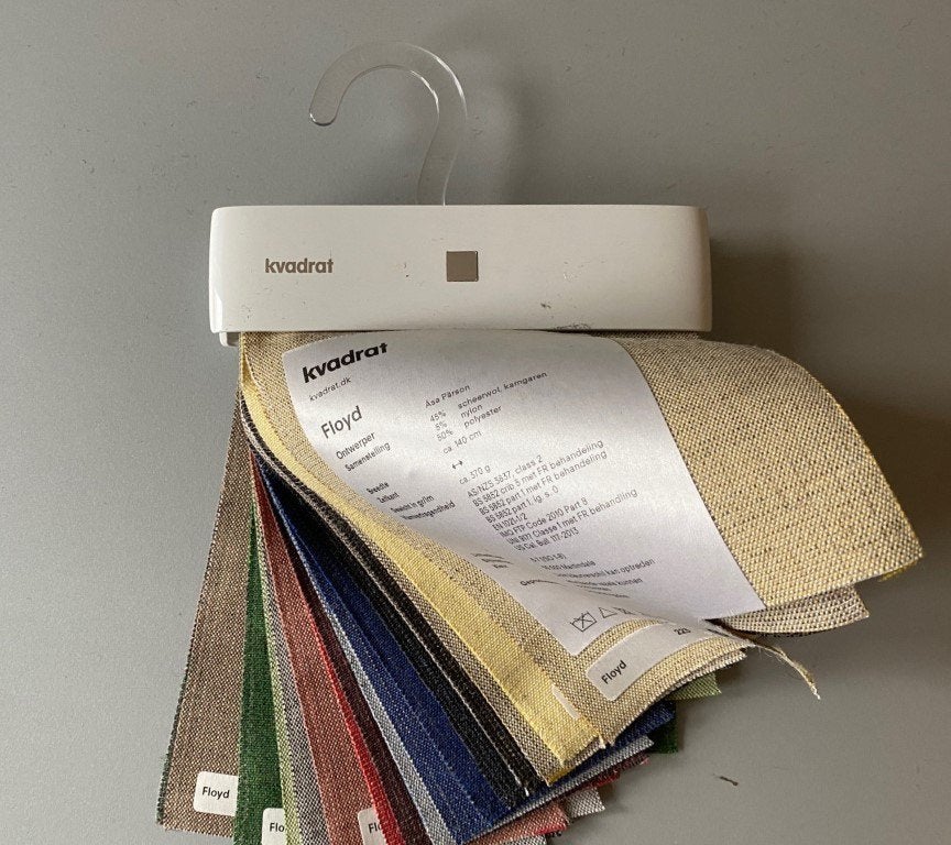 Kvadrat Floyd meubelstof stalenboeken 2x; NU 25€ tesamen, Wol, Meerkleurig, Nieuw, Ophalen of Verzenden