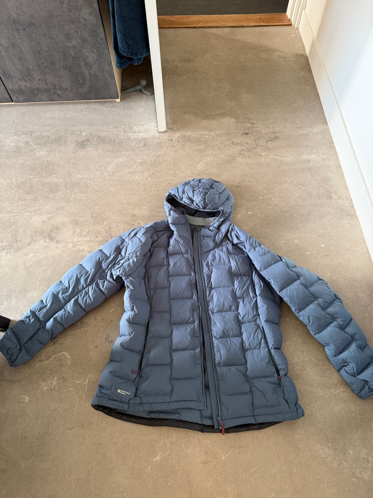 Rab donsjas dames, maat XL, blauw, Pertex Quantum, Ophalen of Verzenden, Gedragen, Maat 42/44 (L), Blauw