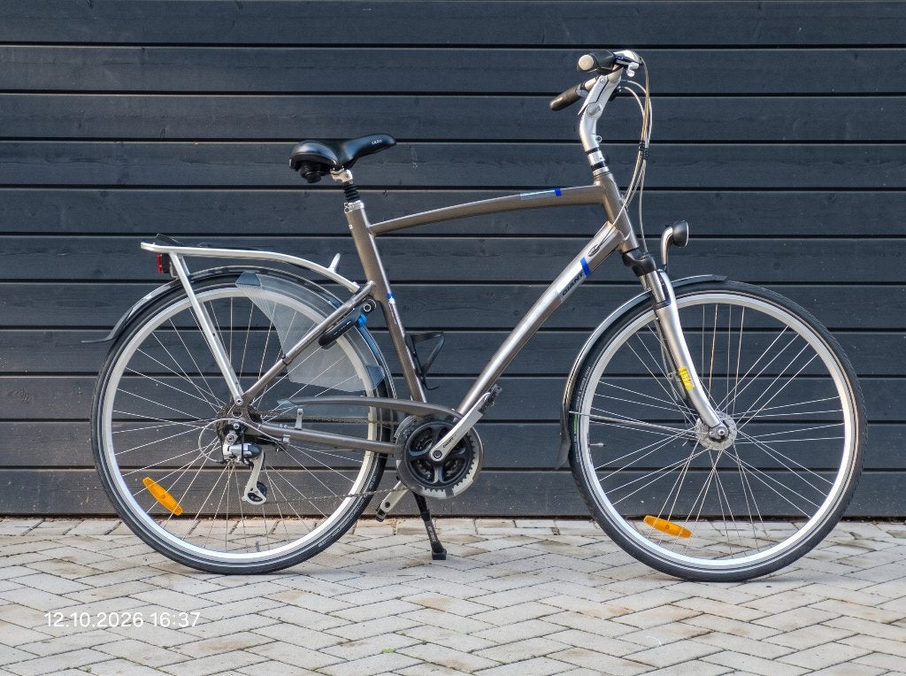 Giant Cosmo RS1 | Licht & Comfortabel!, Versnellingen, Zo goed als nieuw, 57 tot 61 cm, Trommelrem