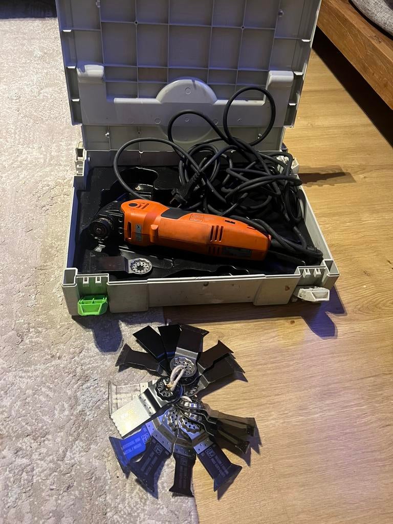 Multitool fuin, Ophalen of Verzenden, Zo goed als nieuw, Apparatuur