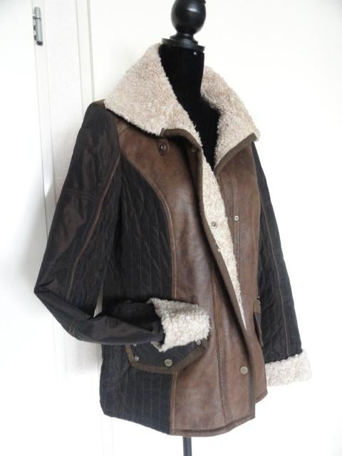 Damo winter jas maat L, Kleding | Dames, Maat 38/40 (M), Bruin, Verzenden, Zo goed als nieuw