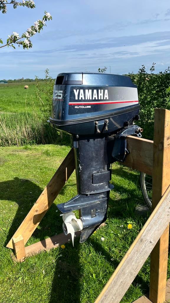 Yamaha 25pk motor 2takt kortstaart, Watersport en Boten, Ophalen, 10 tot 30 pk, Gebruikt, Met afstandsbediening