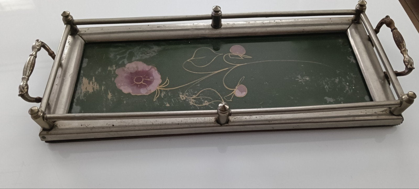 Vintage dienblad met bloemmotief en metalen rand, Ophalen