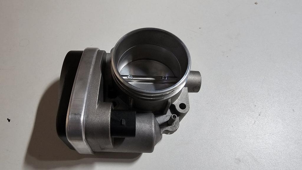 Gasklephuis  BMW 3 / 5 / X3 Z3 Z4 serie E465 E39 E60 E61 E83, -, -, Nieuw, Ophalen of Verzenden