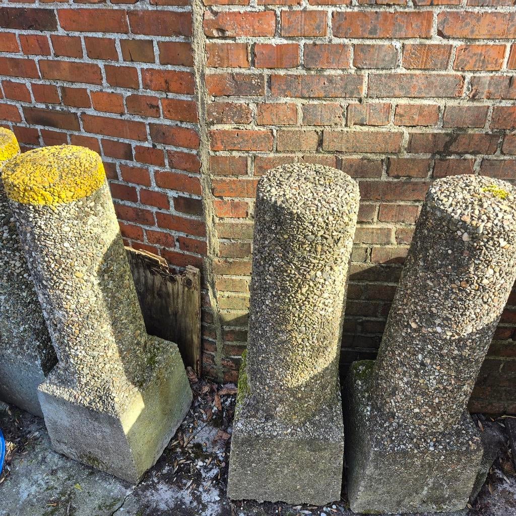 5 betonnen paaltjes - ideaal voor afzetting, Tuin en Terras, Ophalen of Verzenden, Gebruikt, Overige materialen, Overige typen