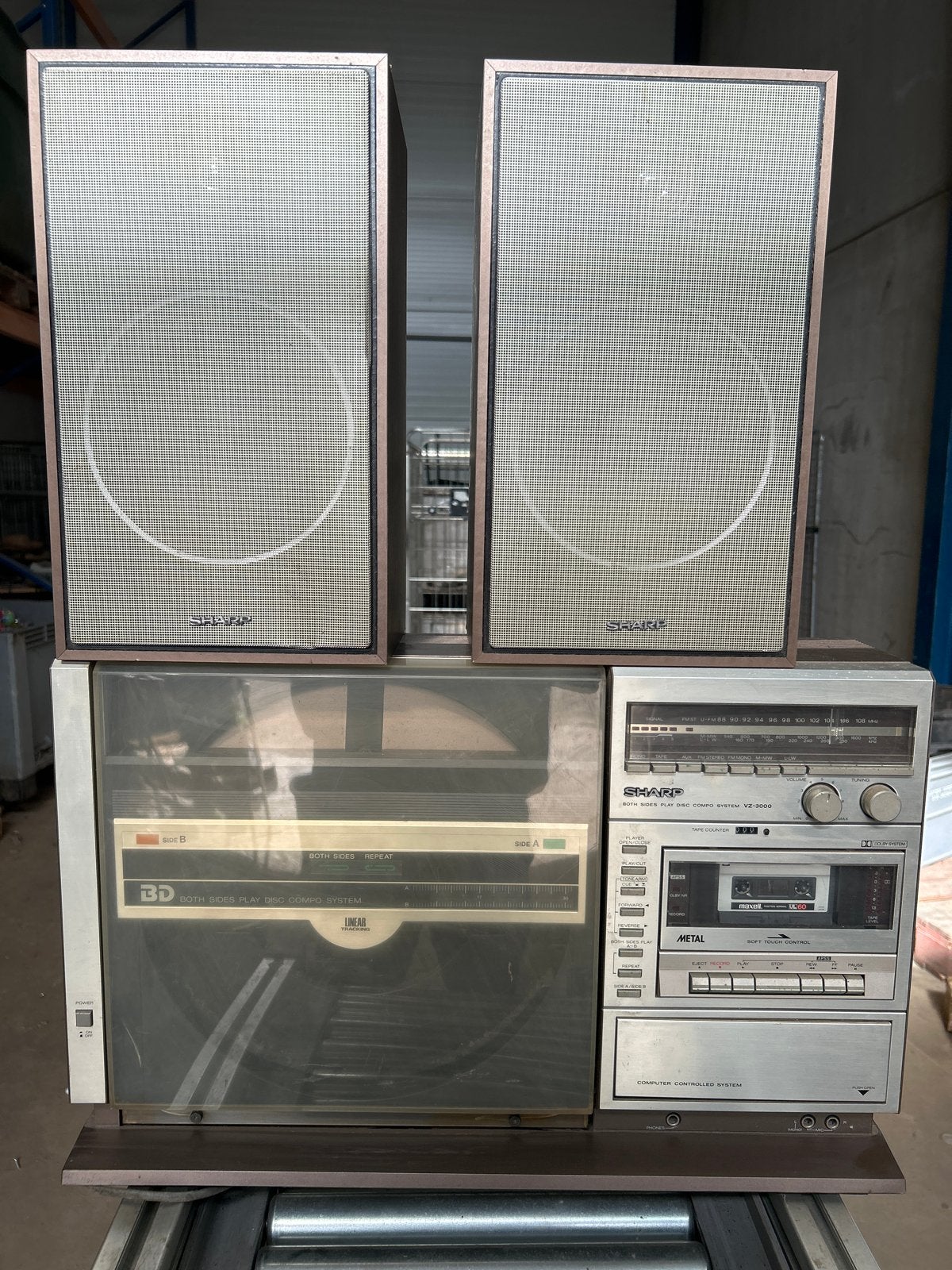 Sharp VZ-3000 Stereo Set met Platenspeler, Cassettedeck, Rad, Audio, Tv en Foto, Stereo-sets, Gebruikt, Cassettedeck, Sharp, Losse componenten