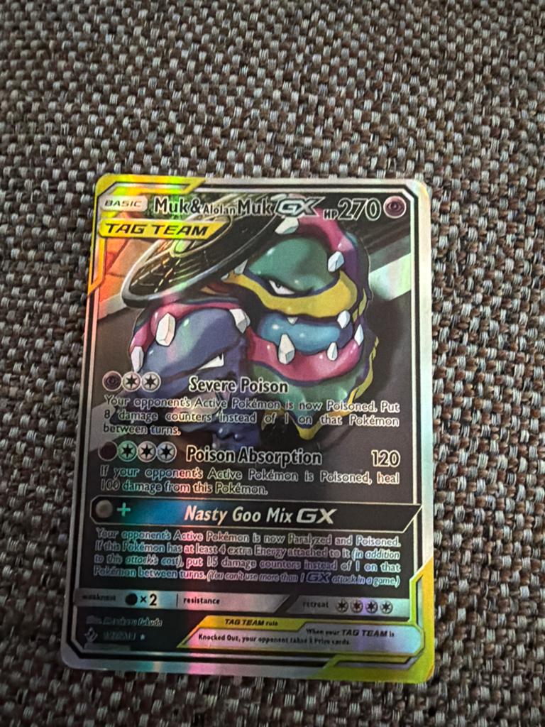 Pokémon Kaart Muk & Alolan Muk GX HP270 Tag Team, Ophalen of Verzenden, Zo goed als nieuw, Losse kaart, Foil