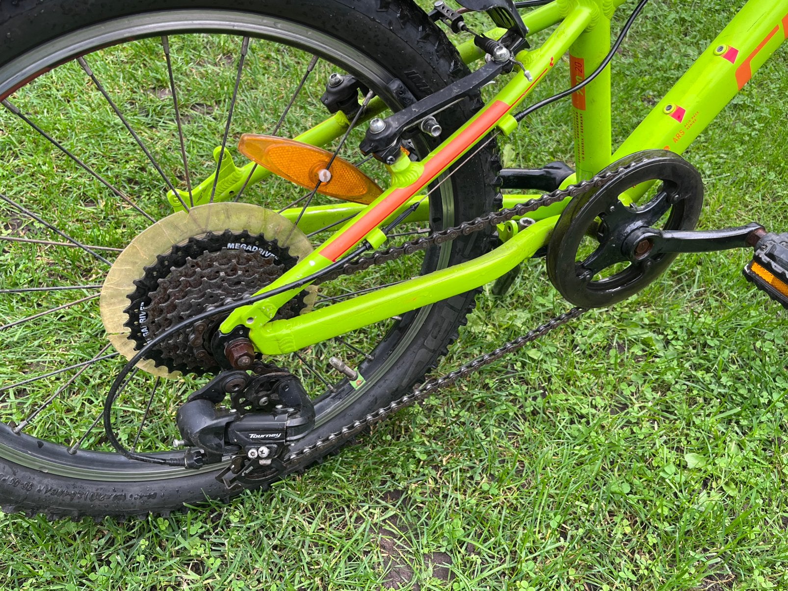 Foto 6 van Mountainbike kind Cube 200 aluminium technology