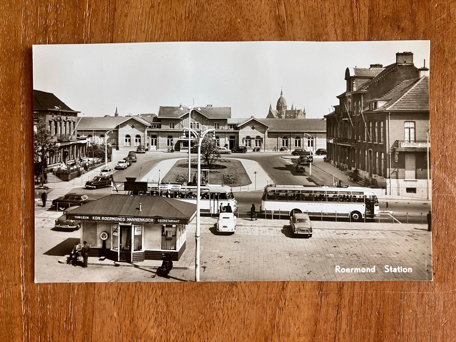 Roermond - Station, Ophalen of Verzenden, 1940 tot 1960, Gelopen, Limburg
