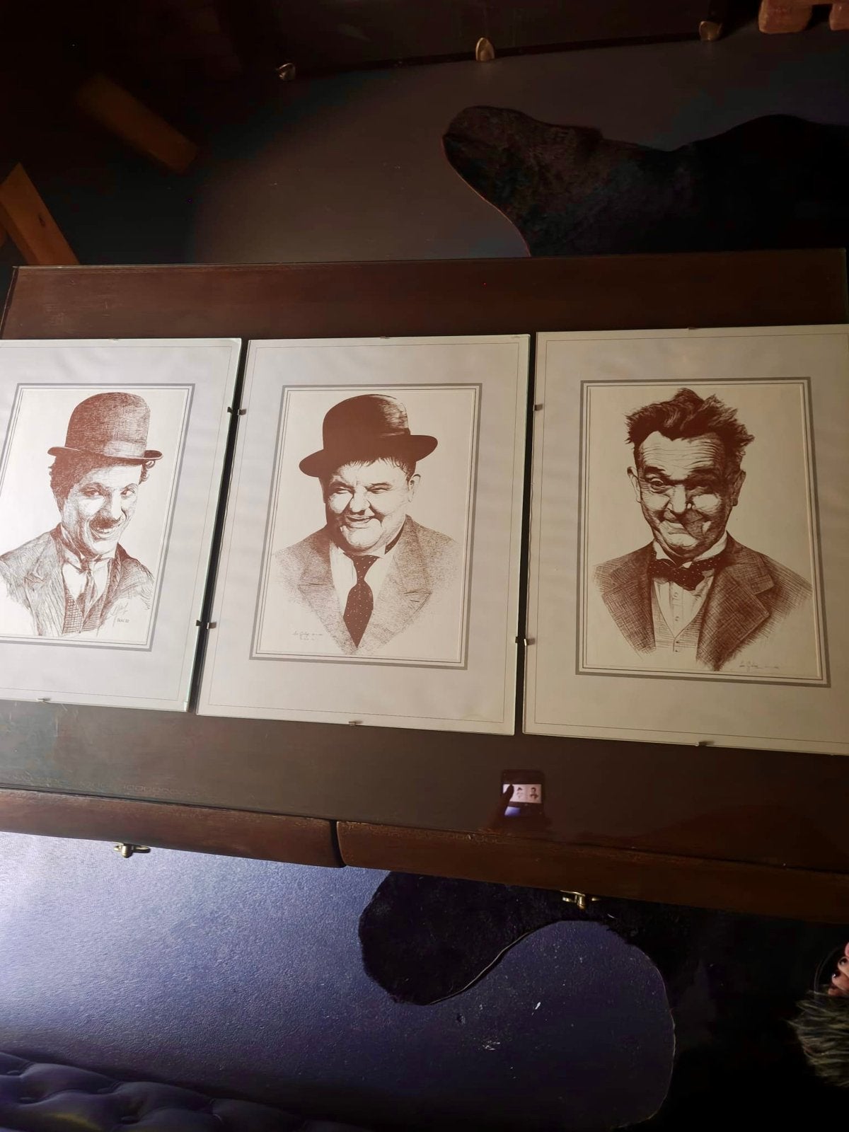 Vintage Charlie Chaplin & Laurel en Hardy 3 prints, Ophalen, Glas, Ingelijst, Print