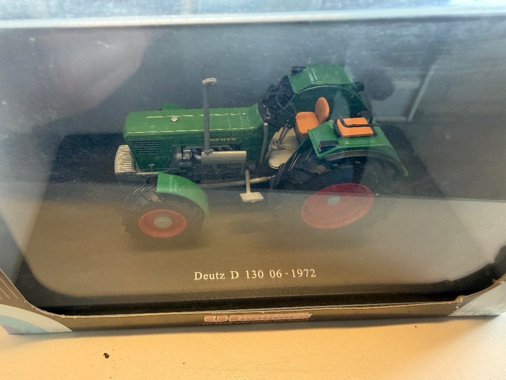 Miniatuur deutz 13006 bj 1972, Ophalen of Verzenden, Nieuw, Tractor of Landbouw, Universal Hobbies