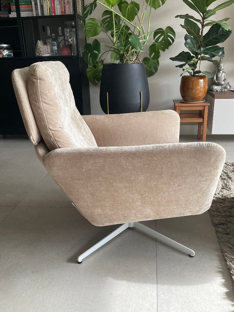 fauteuil design met draaiend onderstel, Ophalen, Design, 75 tot 100 cm, Zo goed als nieuw