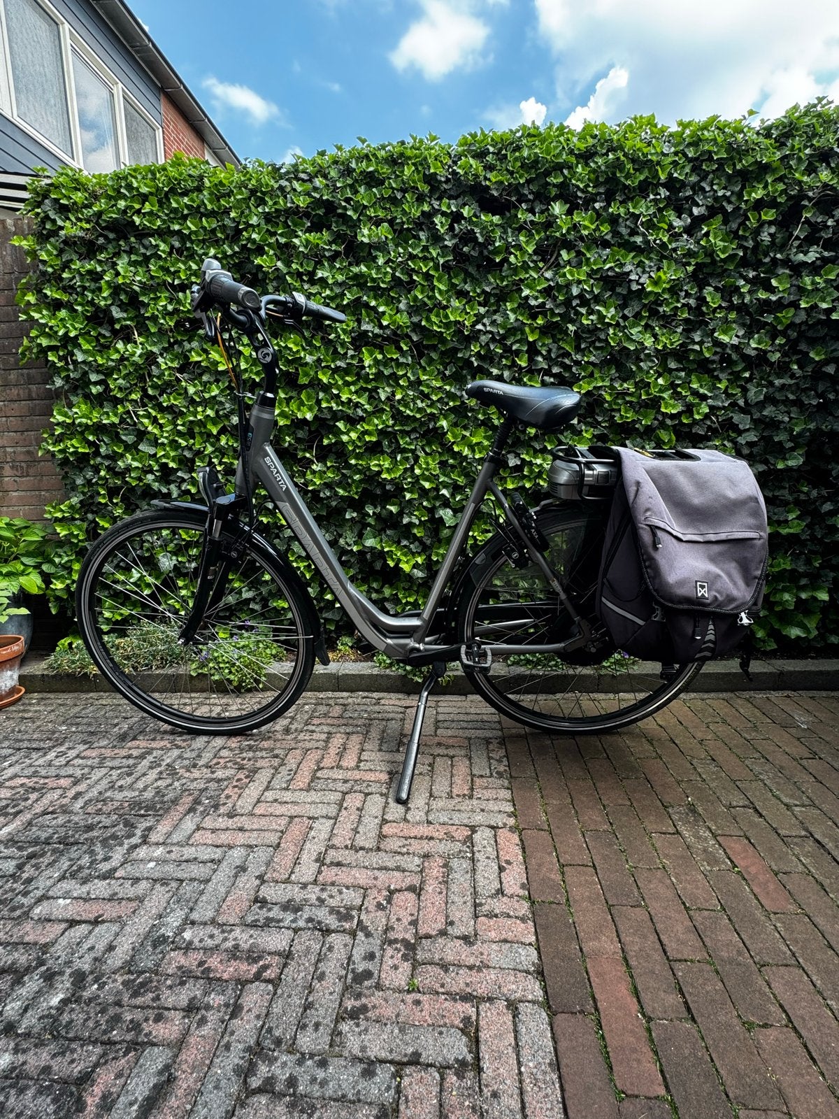 Sparta R5E E-bike 500Wh | Lage instap - Maat 57, Ophalen, Sparta, Gebruikt, 50 km per accu of meer