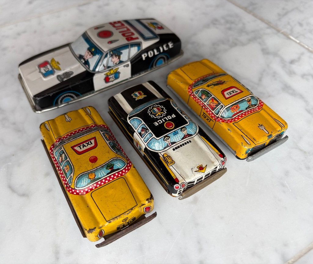 Vintage 4 blikken taxi en politie autootjes jaren '60-'70, Verzamelen, Ophalen of Verzenden, Gebruikt