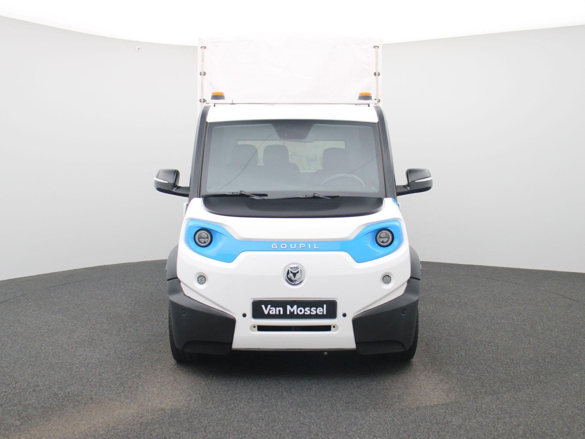 Goupil G6 | Camera | Radio | Trekhaak | Lederen Bekleding |, Auto's, 12 maanden, Gebruikt, Trekhaak, Wit