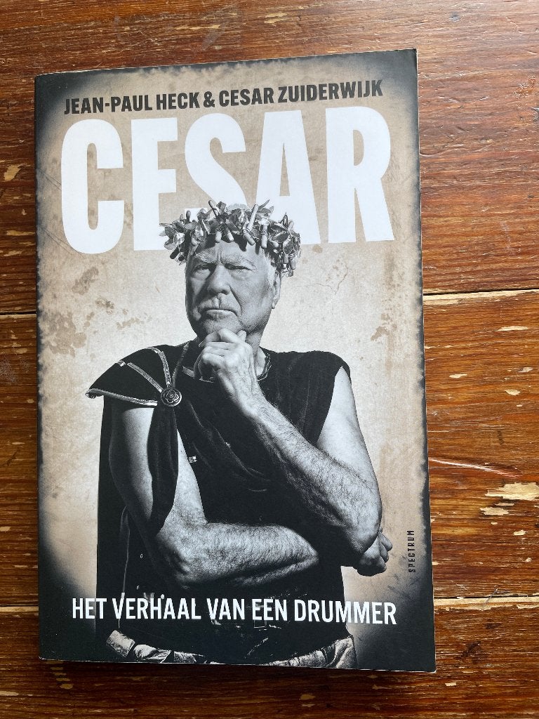Jean-Paul Heck Cesar Het verhaal van een drummer 2025, Artiest, Jean-Paul Heck, Ophalen of Verzenden, Zo goed als nieuw