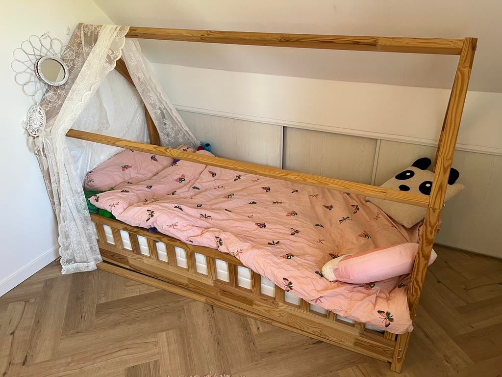 Super leuk bedhuisje 90x200, Ophalen, 85 tot 100 cm, Zo goed als nieuw, Matras